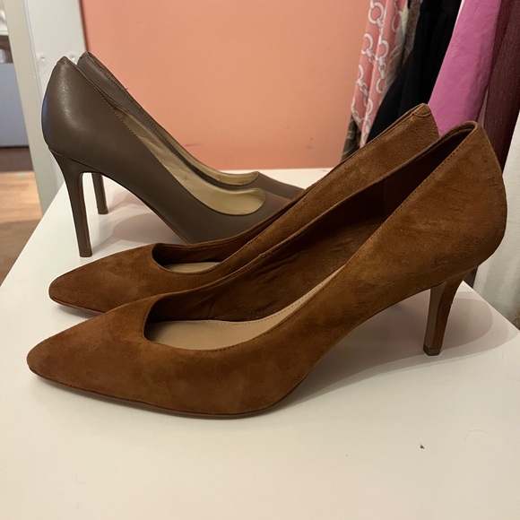 PERFECT PAIR FOR THE FALL! TWO pairs of brand new heels 8.5-9 - Picture 4 of 10